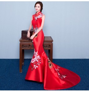 Women girls Red flowers chinese dresses Fishtail evening dress Chinese style bridal wedding banquet oriental qipao dress host singers long embroidery trailing tail